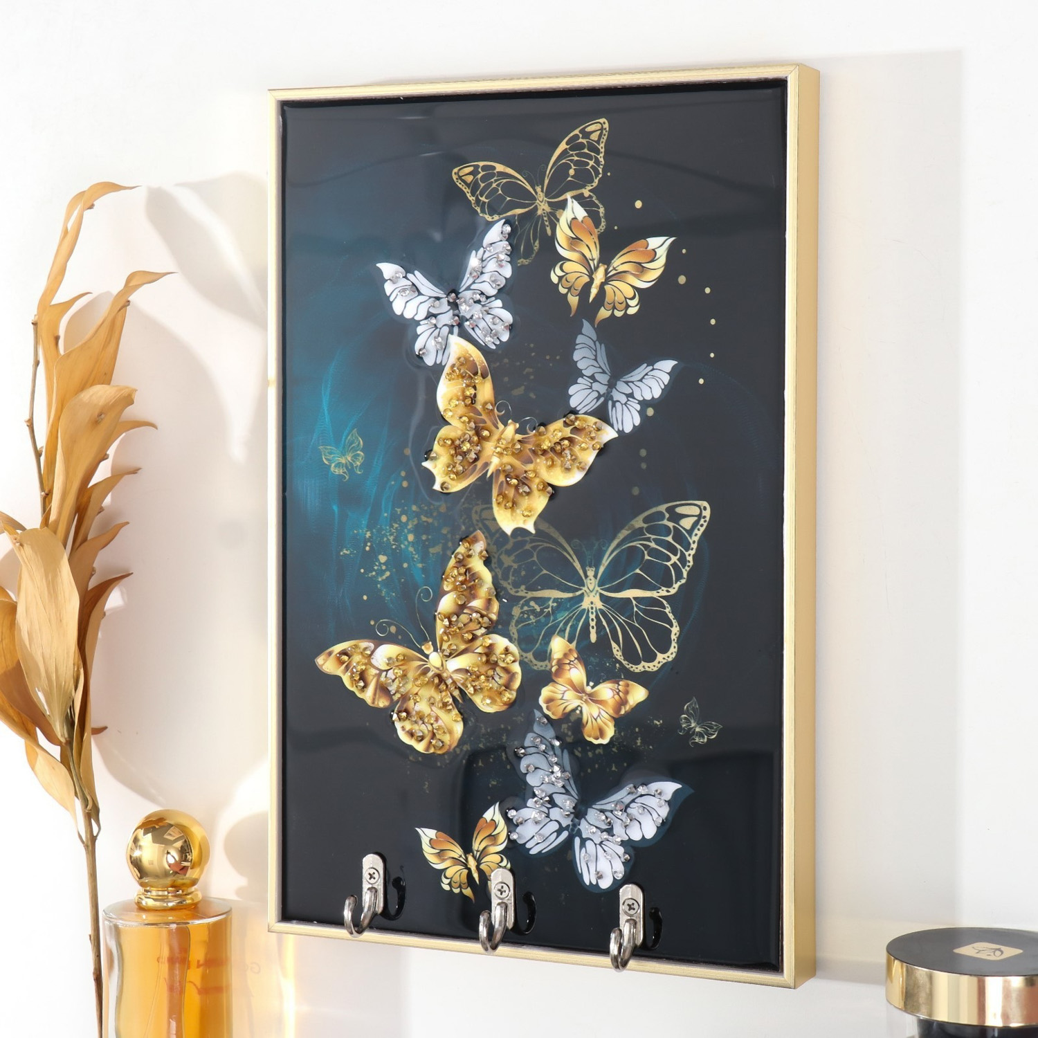 Ключница пластик, МДФ 3 крючка "Волшебные бабочки" стразы, золото 29х1,8х19 см   9398115