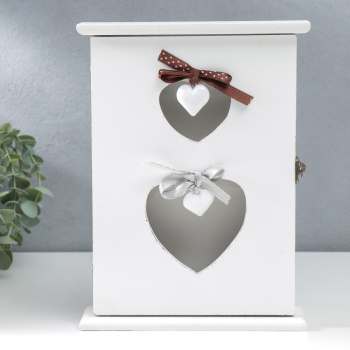 Ключница дерево "Два сердца" 21х26х7 см 2258977