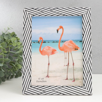 Фоторамка пластик 15х20 см "Чёрные линии на белом" 23,5х18,5 см  9469549