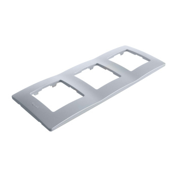 Рамка 3-м Etika алюм. Leg 672553