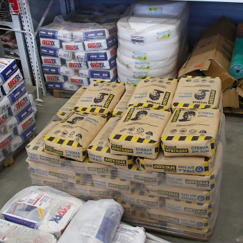 Стяжка для пола Бравый бригадир М200, 25 кг Стяжка для пола Бравый бригадир М200, 25 кг