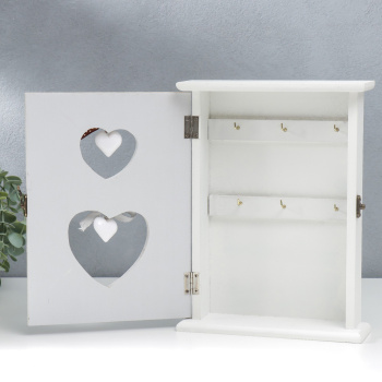 Ключница дерево "Два сердца" 21х26х7 см 2258977