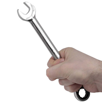 Ключ комбинированный трещоточный 19 мм VIRA