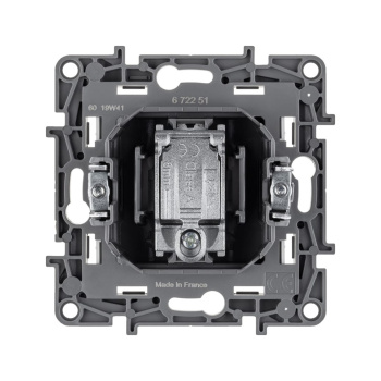 Механизм розетки "Etika" TV с топологией "звезда" 2дБ 0-2400 мГц бел. Leg 672251 *1