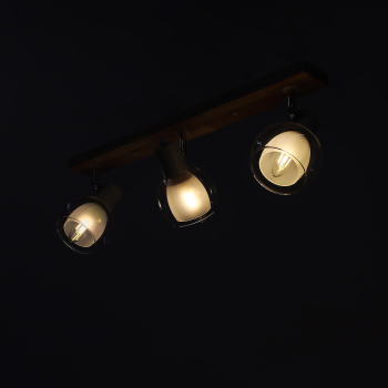 Светильник настенный (спот) N5105/3 WT+WOOD Е27 3*40Вт ( l=650;w=100;h=170) VERNER LIGHTING *1