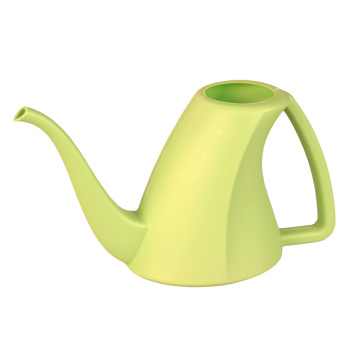 Лейка для комнатных растений с длинным носиком пластм.  0,8л "Источник" М6023 *1/20