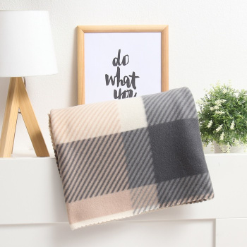 Плед 130*150см флисовый Клетка бежевый Экономь и Я *1/12 Плед 130*150см флисовый Клетка бежевый Экономь и Я *1/12